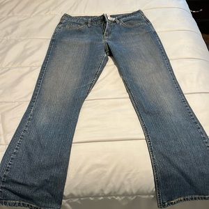 Levi’s boot cut jeans size 8